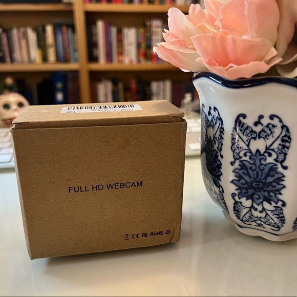 Webcam HD 1080p with Microphone - Picture 8 of 10